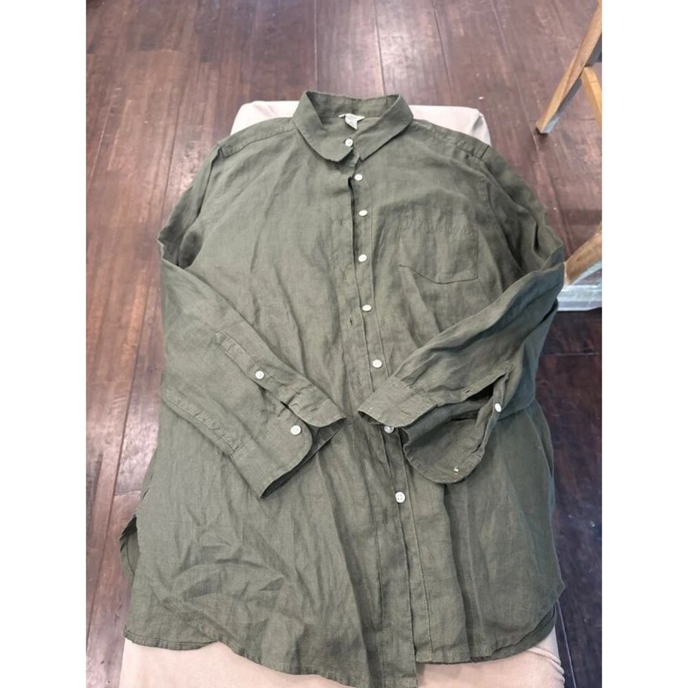 L.L. bean 100% linen button up shirt